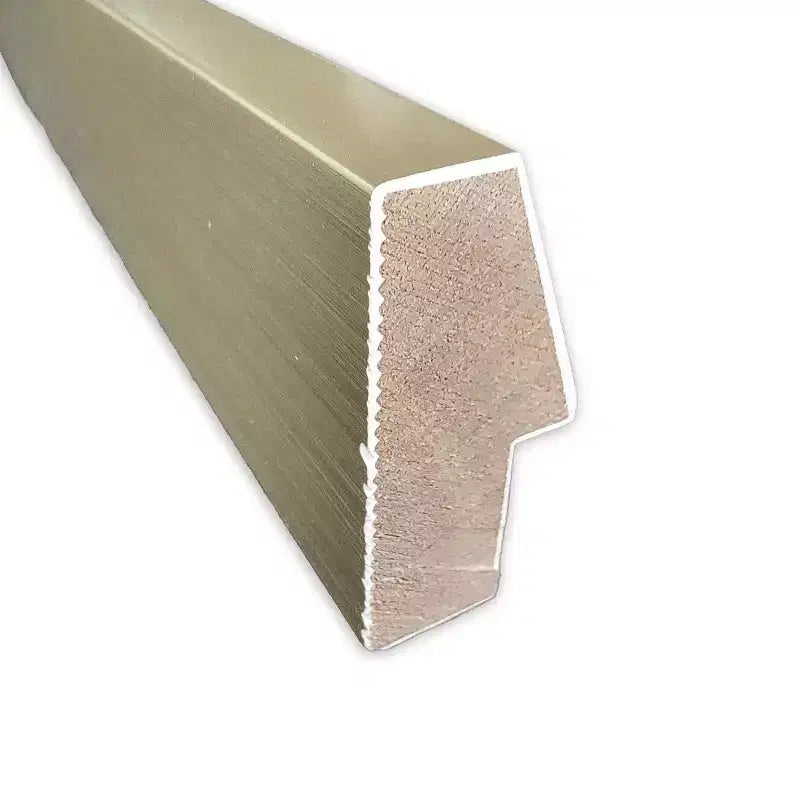 Miroir mural en bois sans biseau couleur champagne 25,25 x 19,25 po.