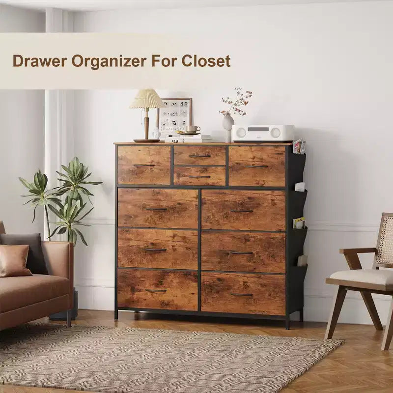 Commode de Rangement à 10 Tiroirs en Tissu avec Cadre en Acier, Plateau en Bois et Poches Latérales Marron Rustique
